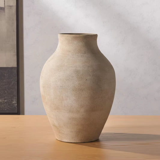 Terra Stoneware Vase – Sculptural Home Accent